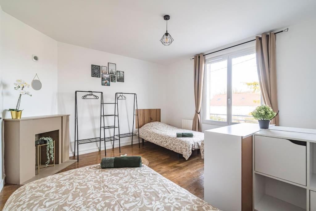 La "Taniere" Pour 6 Personnes Διαμέρισμα Isles-sur-Suippe Εξωτερικό φωτογραφία
